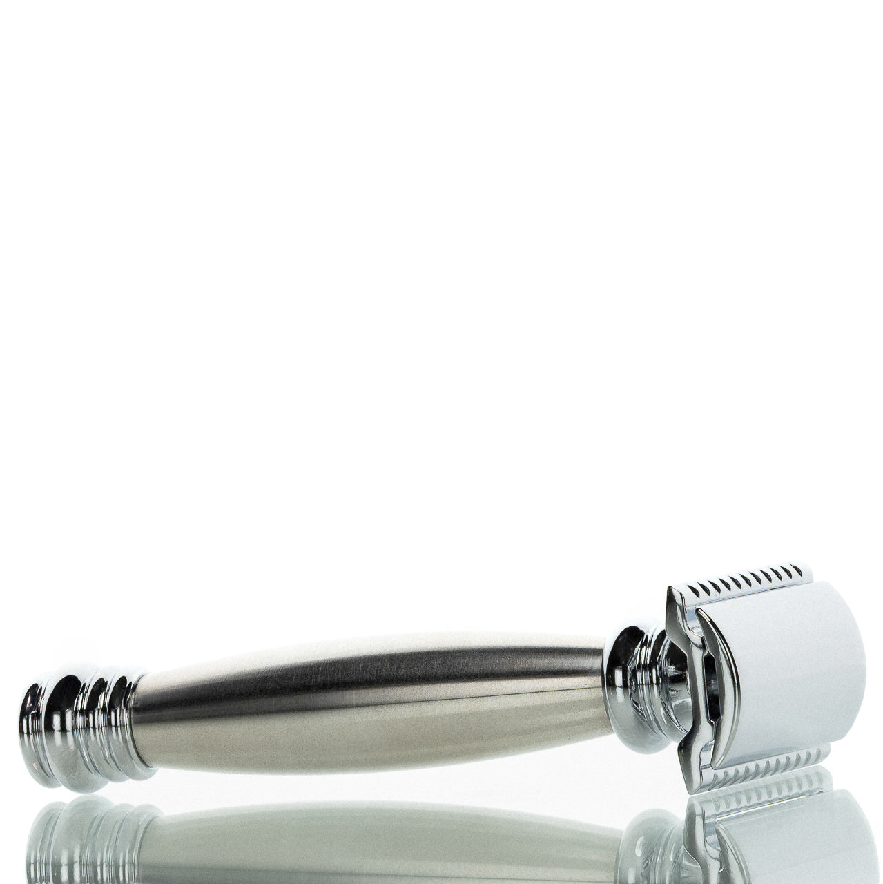 merkur-43c-rasierhobel-edelstahl-langer-griff-schwergewicht image 3