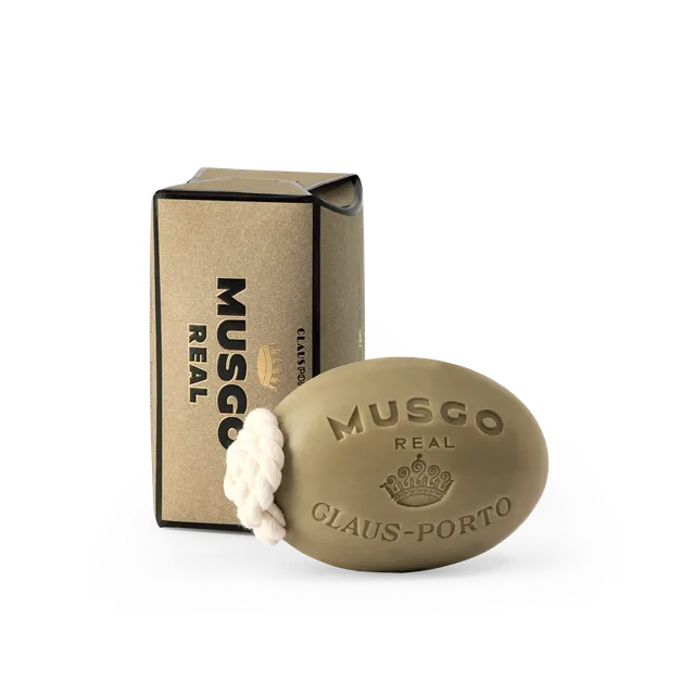 musgo-real-1887-seife-am-band-mit-walnuss-l-und-vetiver image 1