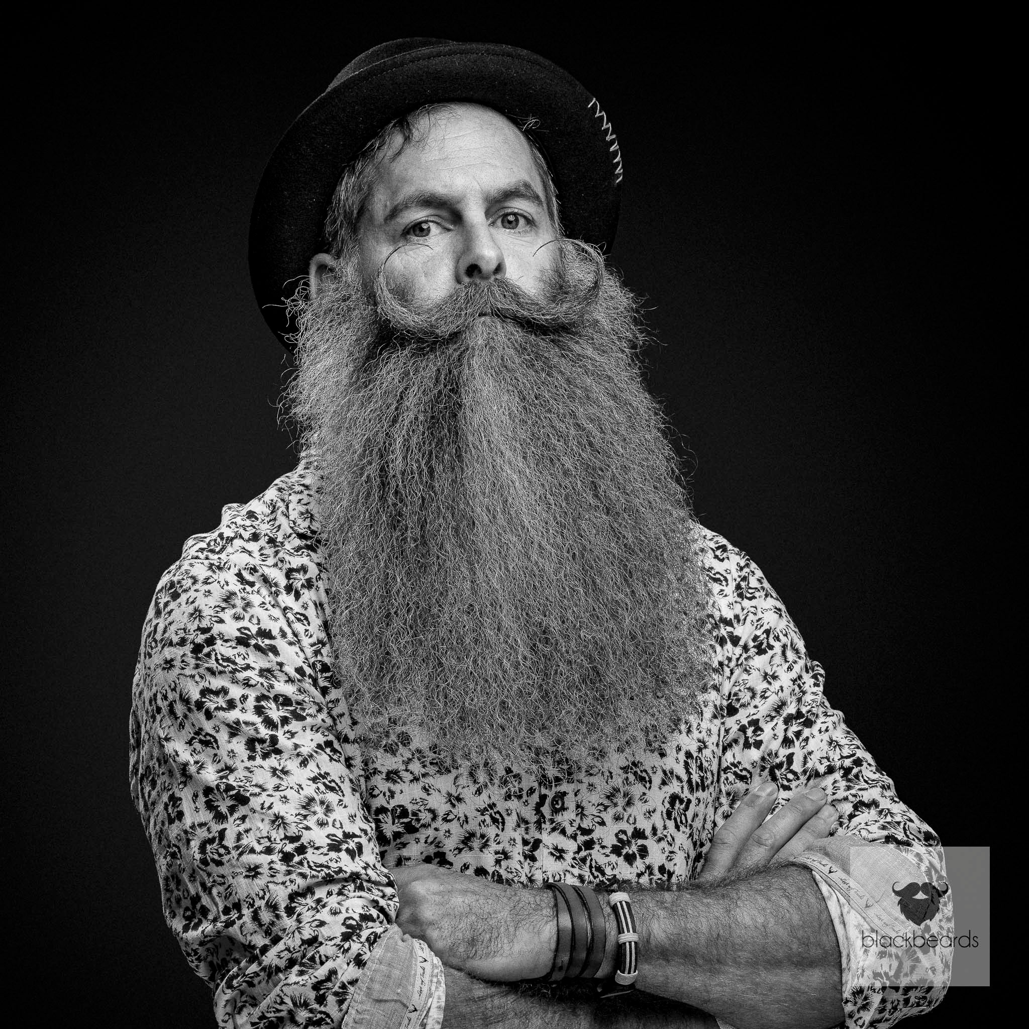 blackbeards-bart-l-gold-bartpflege-l-50ml-tonka-vanille image 5