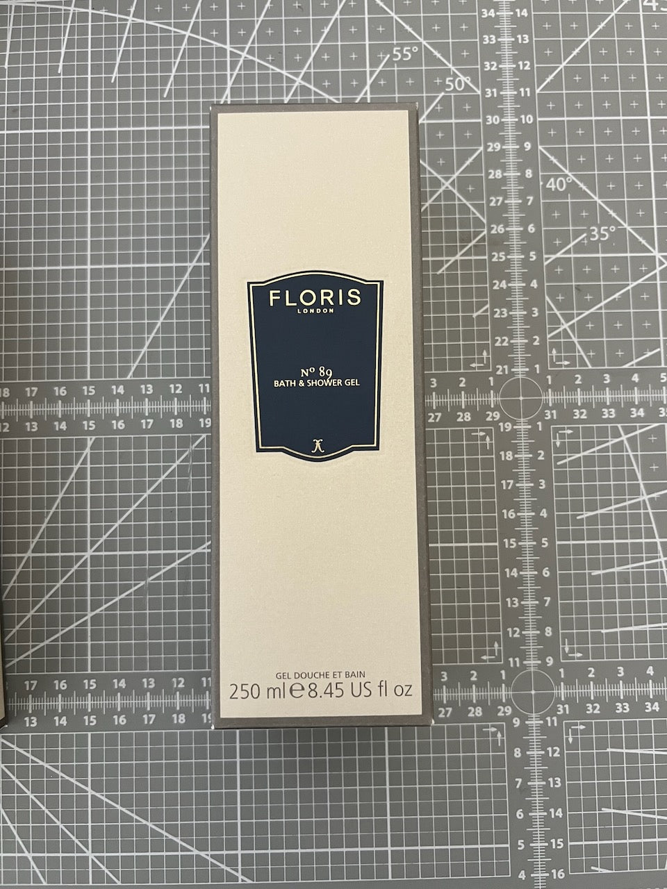 floris-london-no-89-duschgel-250ml-b-ware image 4