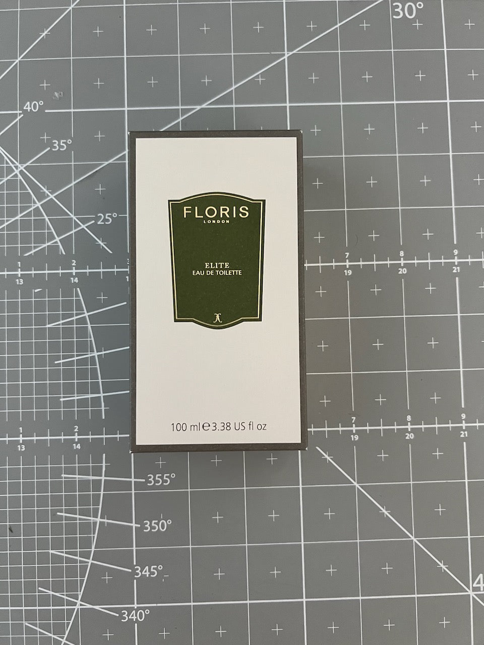 floris-elite-eau-de-toilette-100-ml-holzig-amber-b-ware image 6