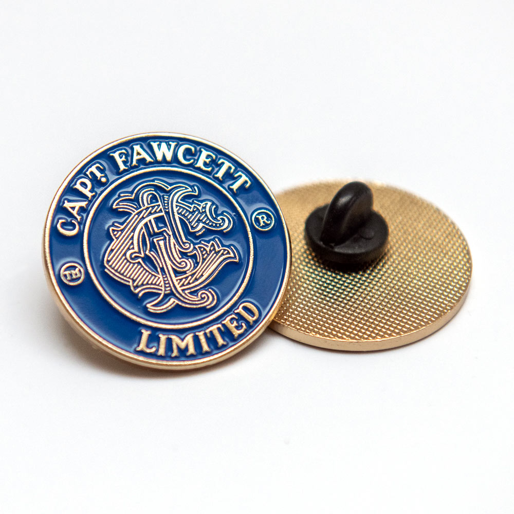 captain-fawcett-stove-enamel-badge-anstecker-blau-gold image 3
