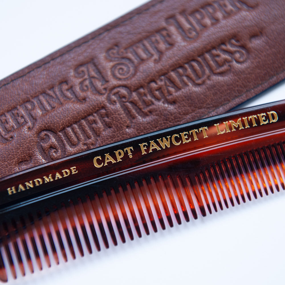 captain-fawcett-hair-comb-mit-lederetui-feinz-hniger-bartkamm-im-handgefertigten image 3