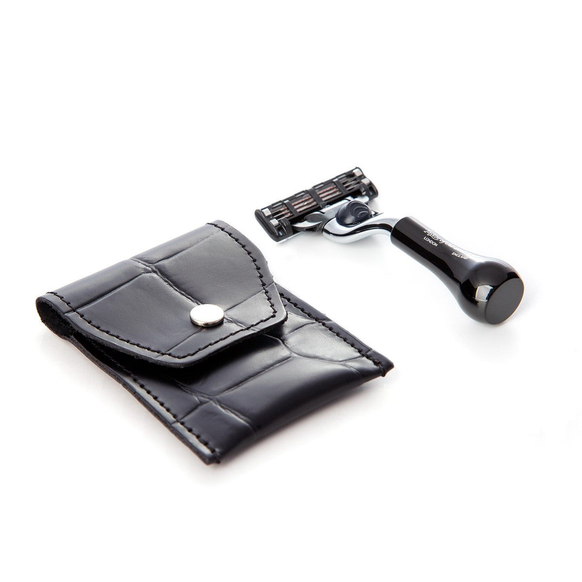 taylor-sandalwood-mini-mach3-reiserasierer-leder-schwarz image 1