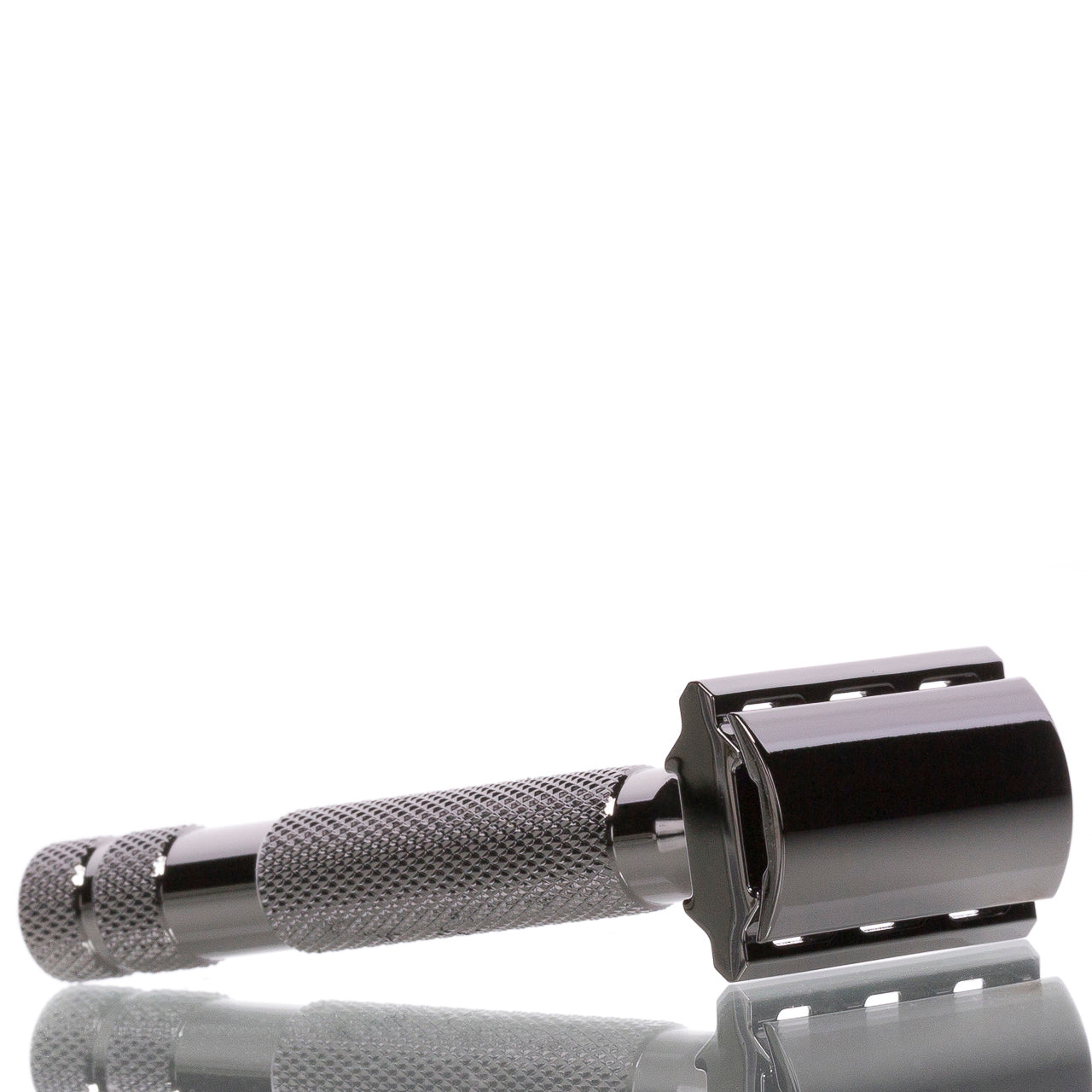blackbeards-rasur-2c-gunmetal-rasierhobel-geschlossener-kamm-double-edge-1-st-ck image 3
