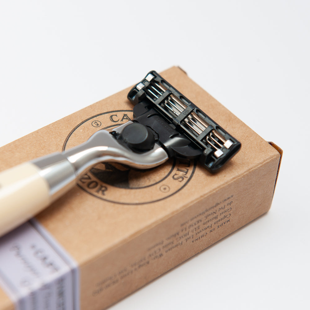 captain-fawcett-shaving-care-finest-hand-crafted-safety-razor-rasierhobel image 4