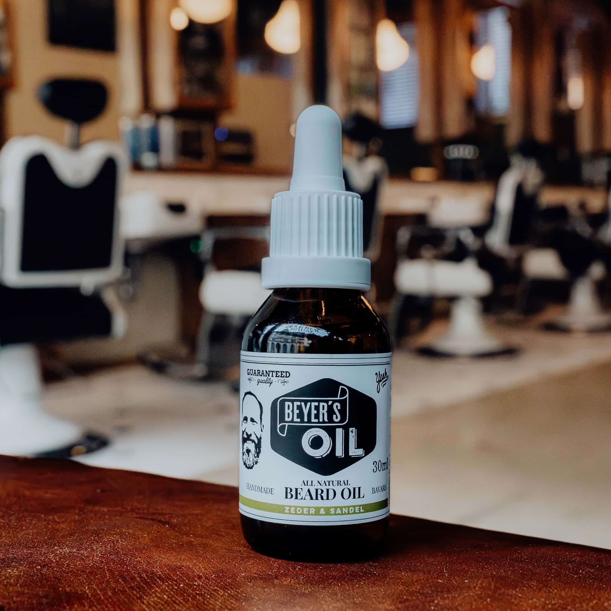 beyer-s-oil-cedarwood-bart-l-zeder-sandel-2ml-tester-holzig image 2