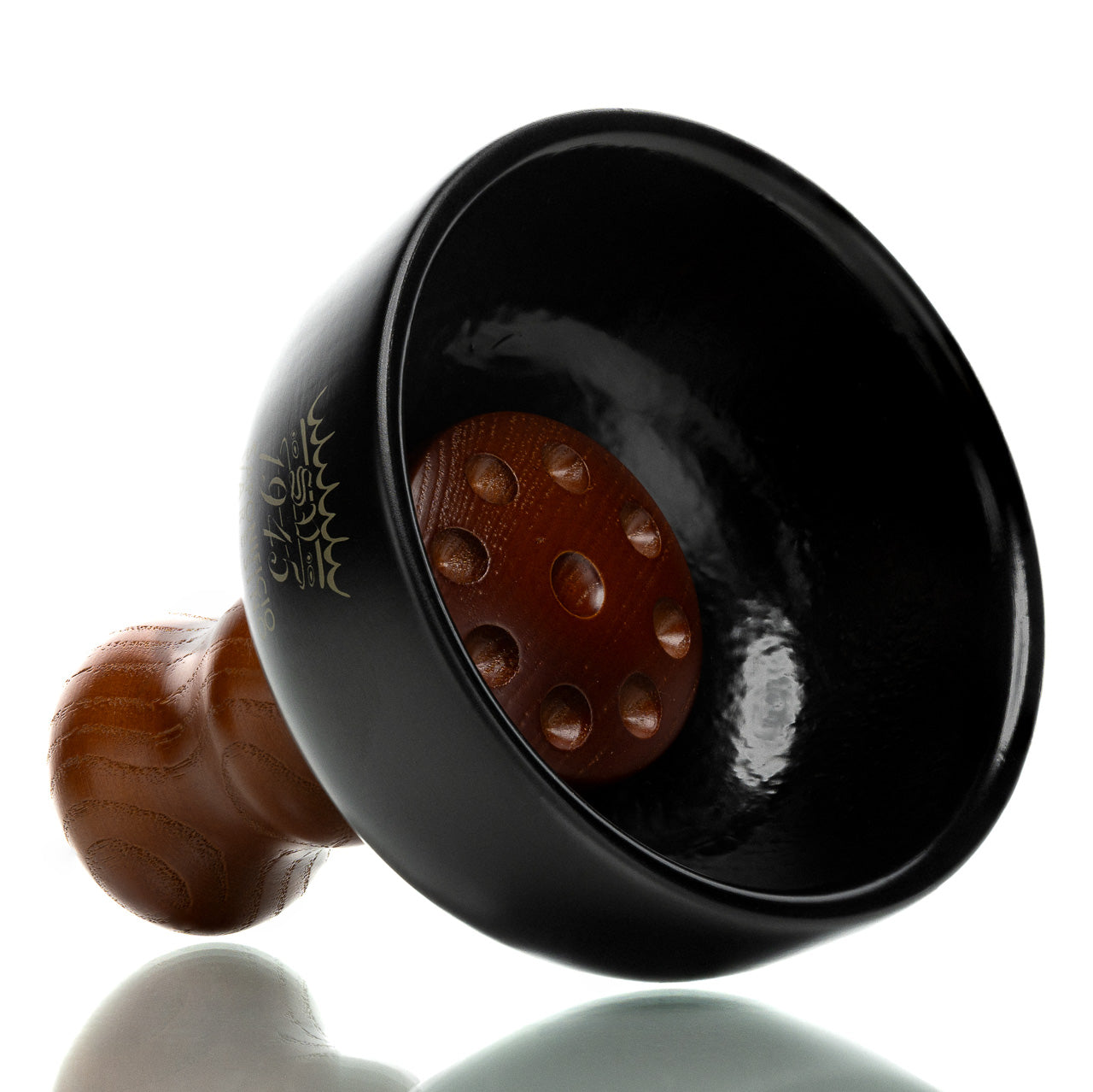 saponificio-varesino-the-shaving-grail-rasierschale-griff image 2